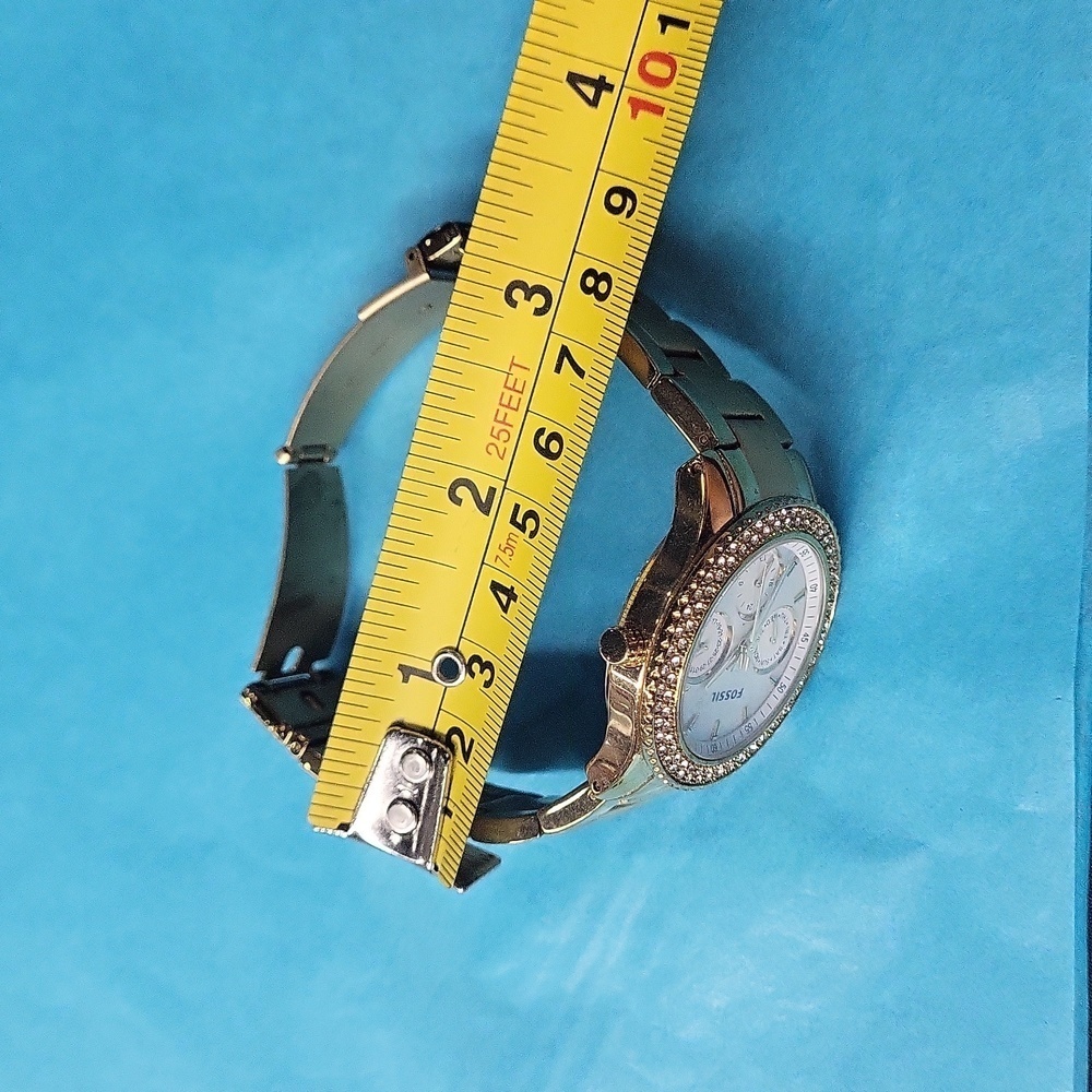 Fossil Watch - Picture 8 of 11